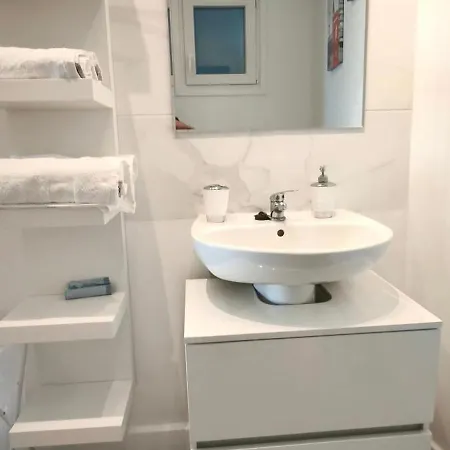 Con Inmejorables Vistas Al Oceano Y La Gomera Chío