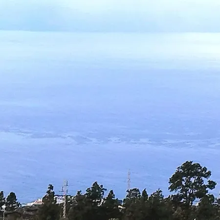 Holiday home Vistas Inmejorables Al Oceano Motanas