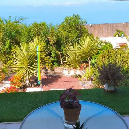 Con Inmejorables Vistas Al Oceano Y La Gomera * Chío