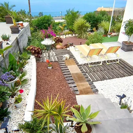 Con Inmejorables Vistas Al Oceano Y La Gomera Holiday home Chio (Tenerife)